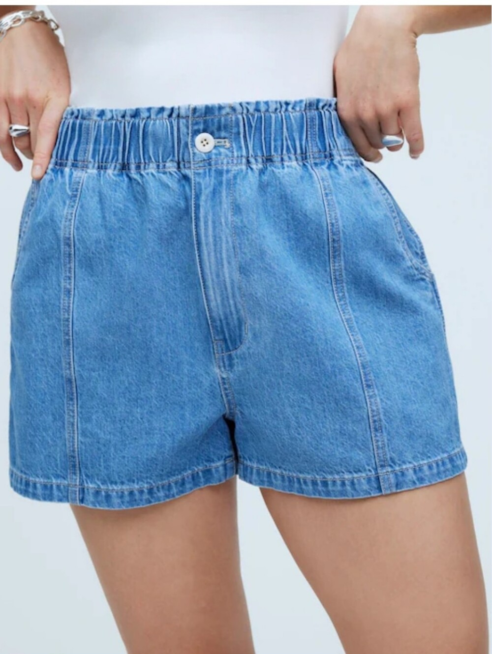 Madewell Denim Pull-On Paperbag Shorts in Bunten Light Wash Eastic Waist